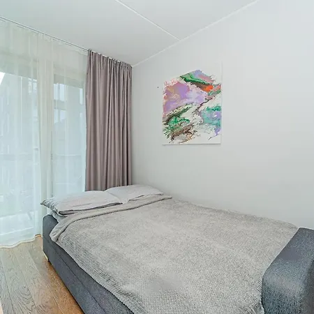 A Quiet Haven In The Heart Of Action Free Parking * Reval