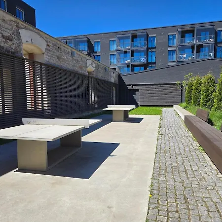 A Quiet Haven In The Heart Of Action Free Parking * Reval